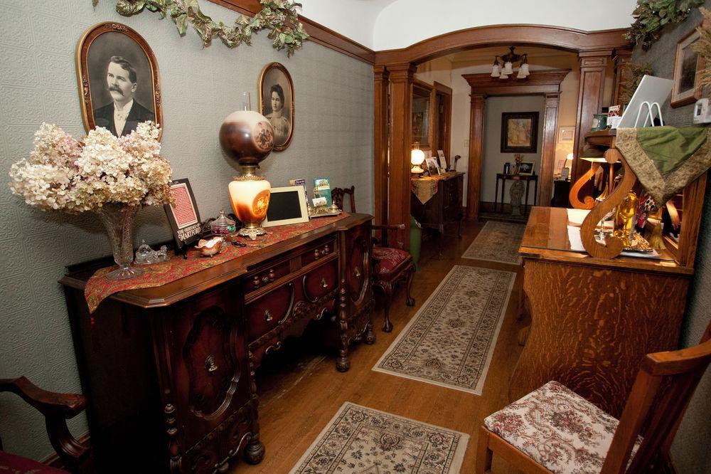 Westphal Mansion Inn Bed & Breakfast Hartford Exteriör bild