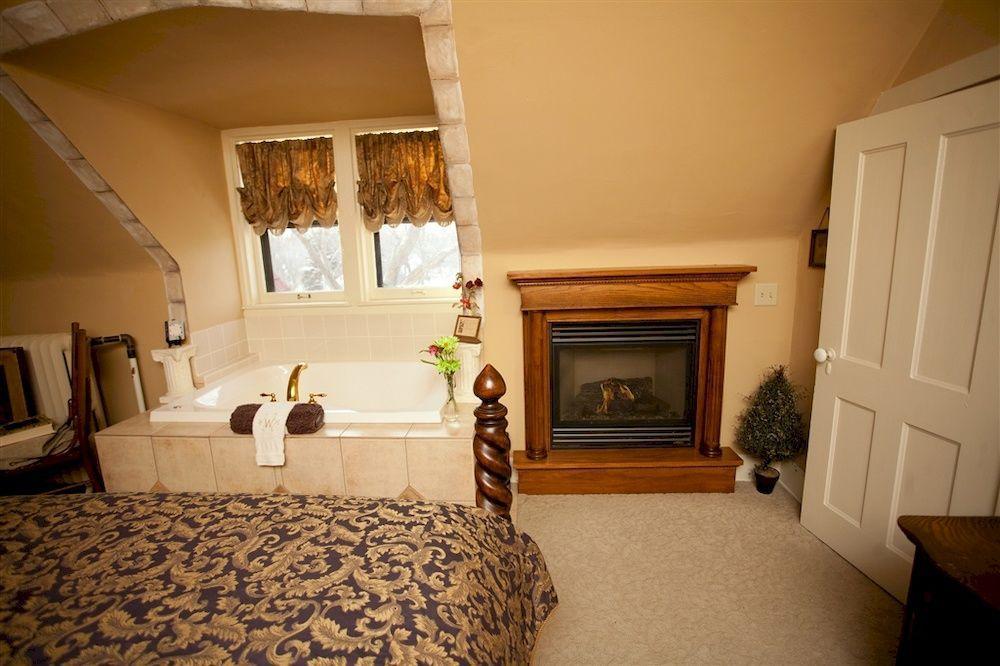 Westphal Mansion Inn Bed & Breakfast Hartford Exteriör bild