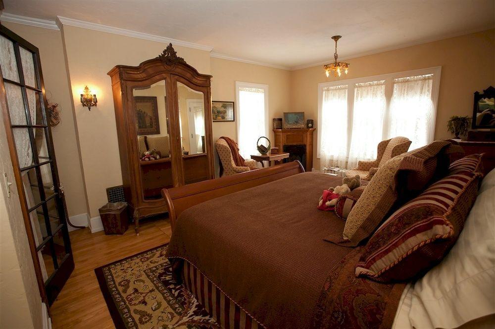 Westphal Mansion Inn Bed & Breakfast Hartford Exteriör bild