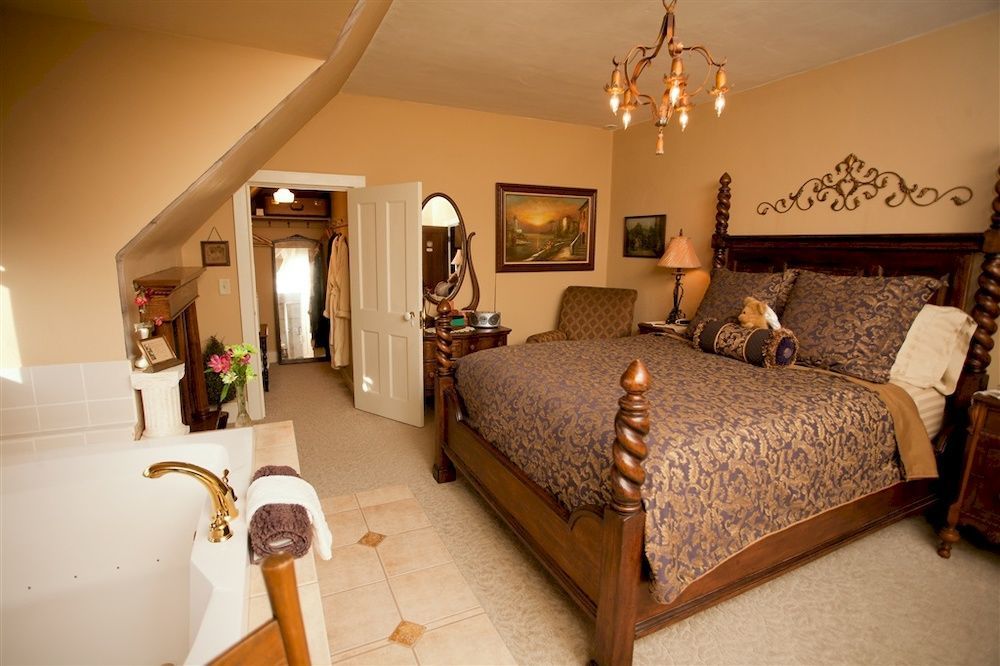 Westphal Mansion Inn Bed & Breakfast Hartford Exteriör bild