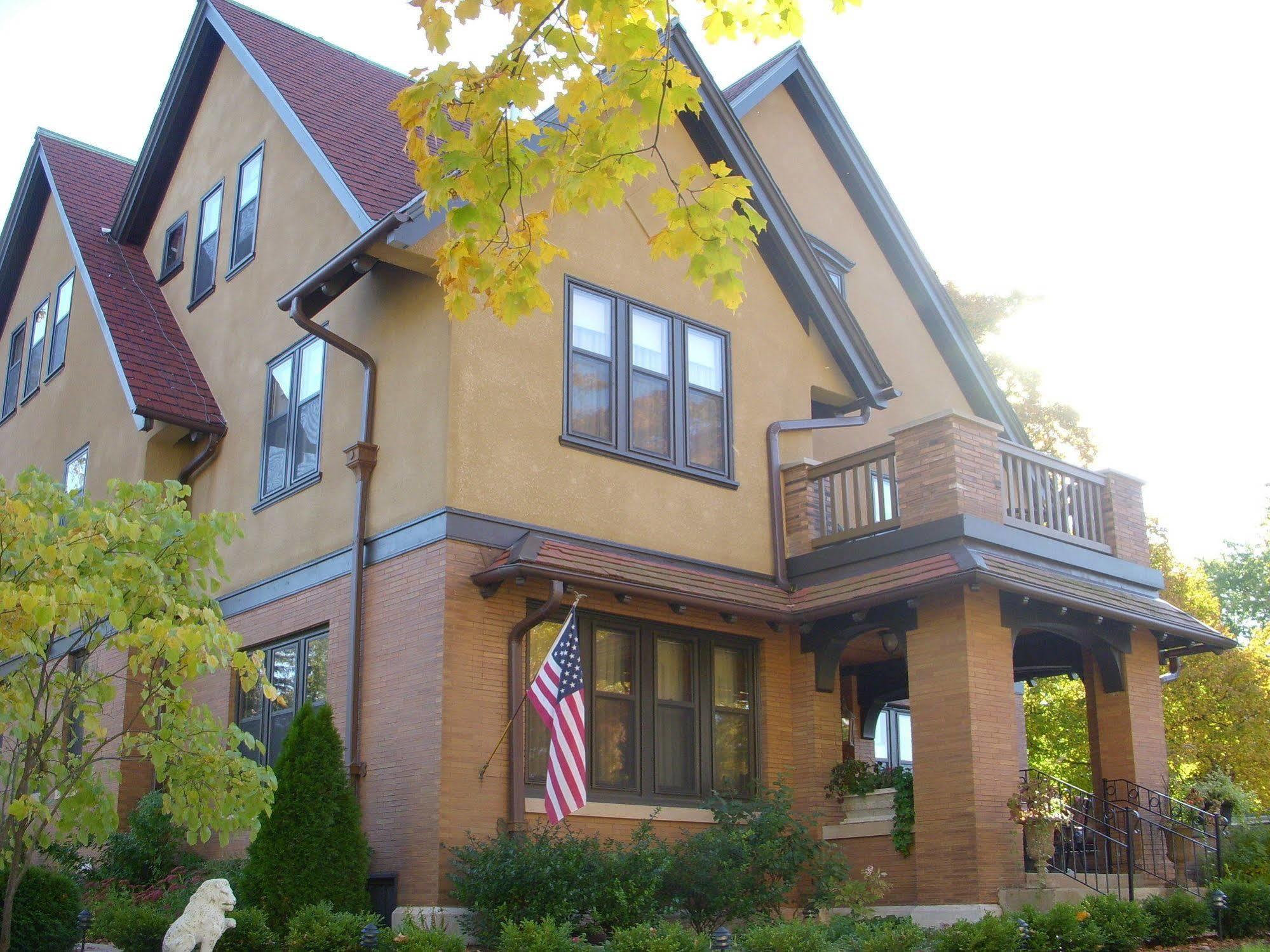 Westphal Mansion Inn Bed & Breakfast Hartford Exteriör bild